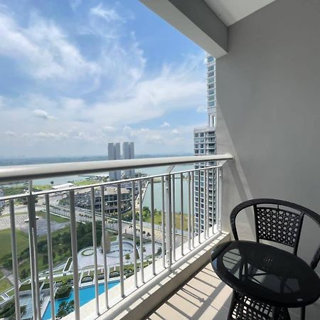 Teega Suites Seaview By Vdo Homestay Nusajaya  Eksteriør bilde