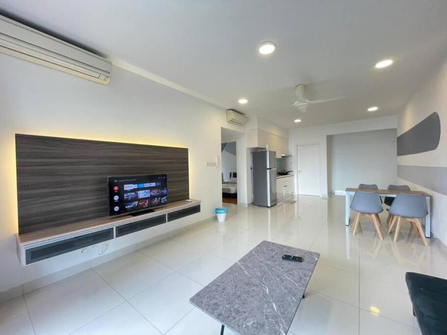 Teega Suites Seaview By Vdo Homestay Nusajaya  Eksteriør bilde