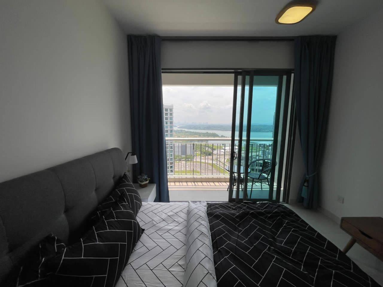 Teega Suites Seaview By Vdo Homestay Nusajaya  Eksteriør bilde